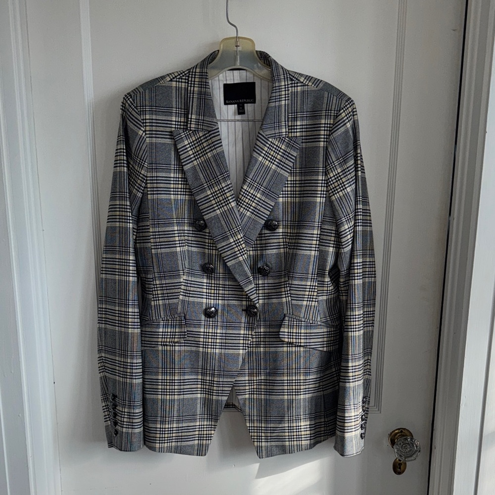 Banana Republic Tall SZ 12 double breasted plaid blazer